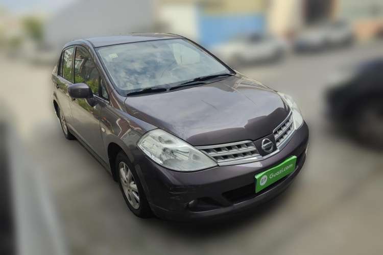 Used Nissan Tiida Sedan 2008 1.6L Manual Fashion Edition Front Right 45 Deg