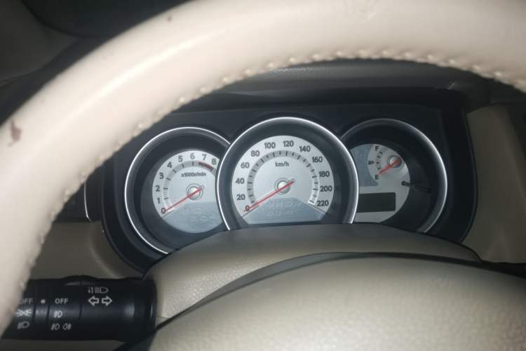 Used Nissan Tiida Sedan 2008 1.6L Manual Fashion Edition Instrument Cluster