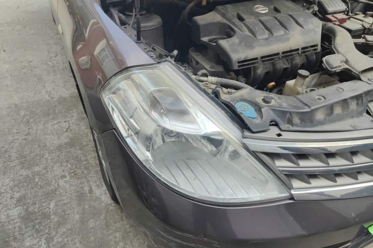 Used Nissan Tiida Sedan 2008 1.6L Manual Fashion Edition Right Front Headlight