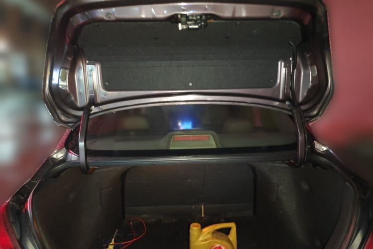 Used Nissan Tiida Sedan 2008 1.6L Automatic Smart Version Trunk