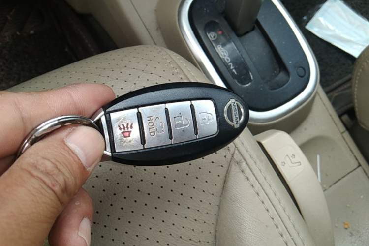 Used Nissan Tiida Sedan 2008 1.6L Automatic Smart Version Vehicle Key