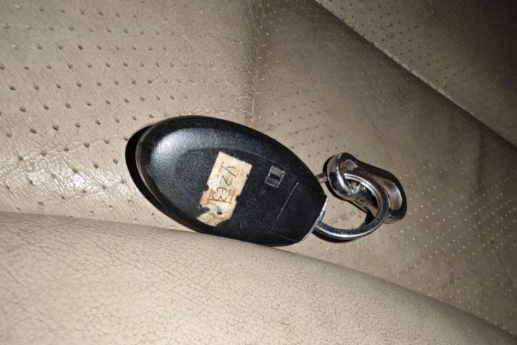 Used Nissan Tiida Sedan 2008 1.6L Automatic Smart Version Vehicle Key