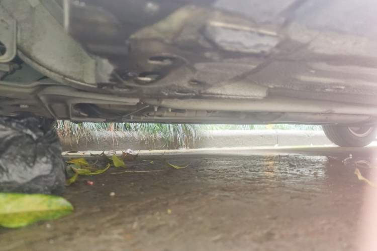 Used Nissan Tiida Sedan 2008 1.6L Manual Fashion Edition Chassis Front Left