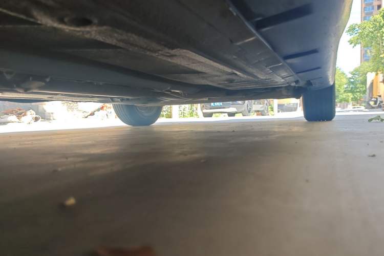 Used Nissan Tiida Sedan 2008 1.6L Manual Fashion Edition Chassis Front Left