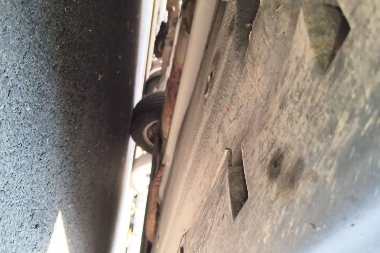 Used Nissan Tiida Sedan 2008 1.6L Automatic Fashion Edition Chassis Front Left