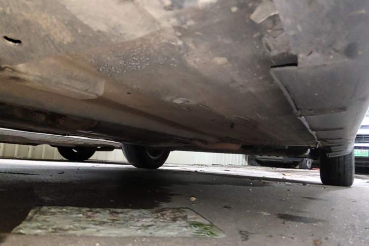 Used Nissan Tiida Sedan 2008 1.6L Automatic Smart Version Chassis Front Left