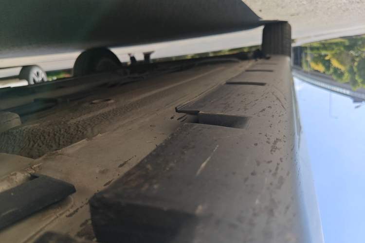 Used Nissan Tiida Sedan 2008 1.6L Manual Fashion Edition Chassis Front Right