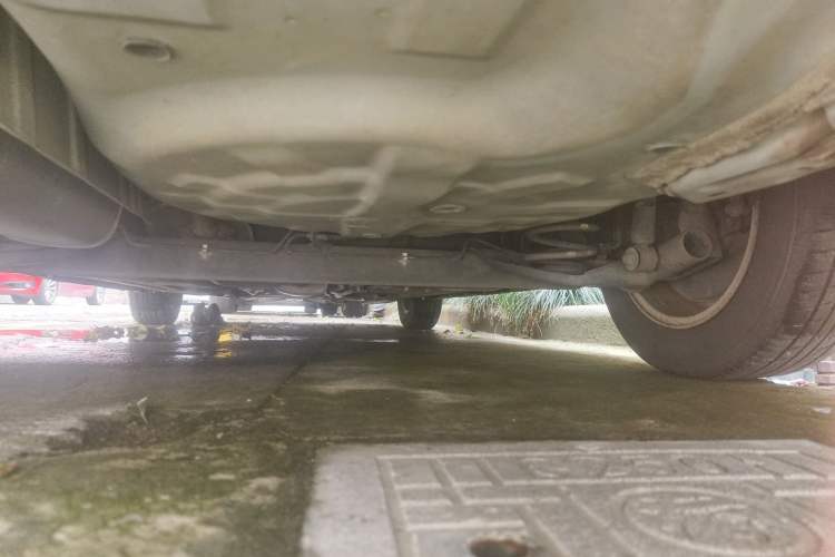 Used Nissan Tiida Sedan 2008 1.6L Manual Fashion Edition Chassis Rear