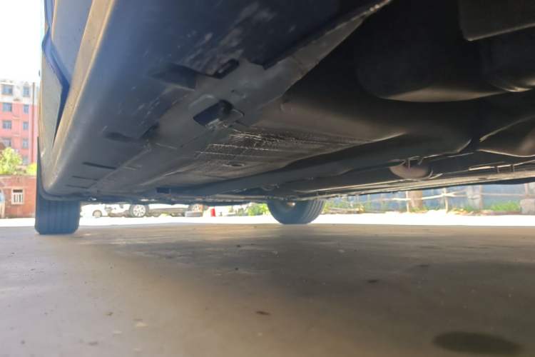 Used Nissan Tiida Sedan 2008 1.6L Manual Fashion Edition Chassis Rear Left