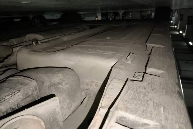 Used Nissan Tiida Sedan 2008 1.6L Manual Fashion Edition Chassis Rear Left