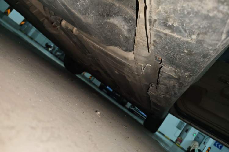 Used Nissan Tiida Sedan 2008 1.6L Manual Fashion Edition Chassis Rear Right