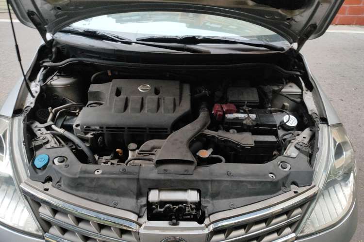 Used Nissan Tiida Sedan 2008 1.6L Automatic Smart Version Engine Bay