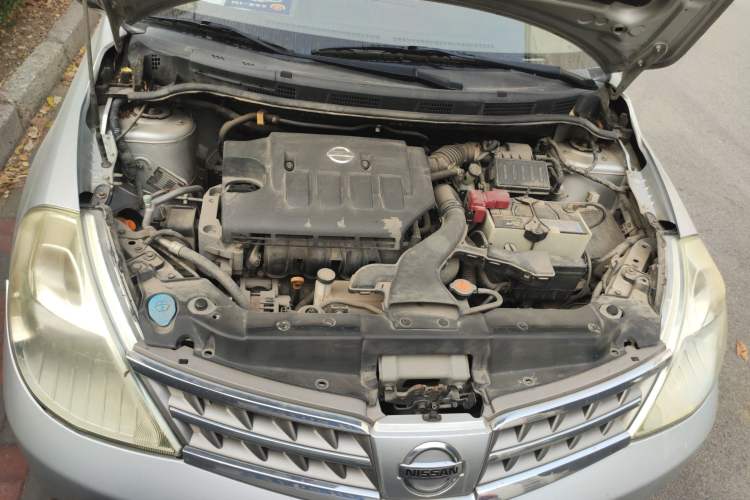 Used Nissan Tiida Sedan 2008 1.6L Manual Fashion Edition Engine Bay