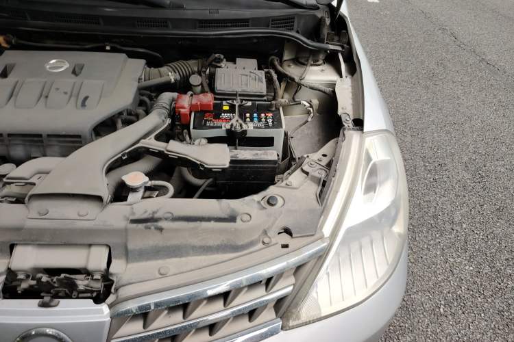 Used Nissan Tiida Sedan 2008 1.6L Manual Fashion Edition Engine Bay Left