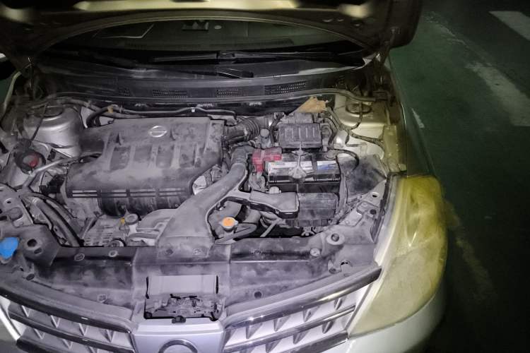 Used Nissan Tiida Sedan 2008 1.6L Manual Fashion Edition Engine Bay Left