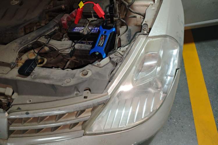 Used Nissan Tiida Sedan 2008 1.6L Manual Fashion Edition Engine Bay Left