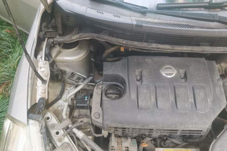 Used Nissan Tiida Sedan 2008 1.6L Manual Fashion Edition Engine Bay Right