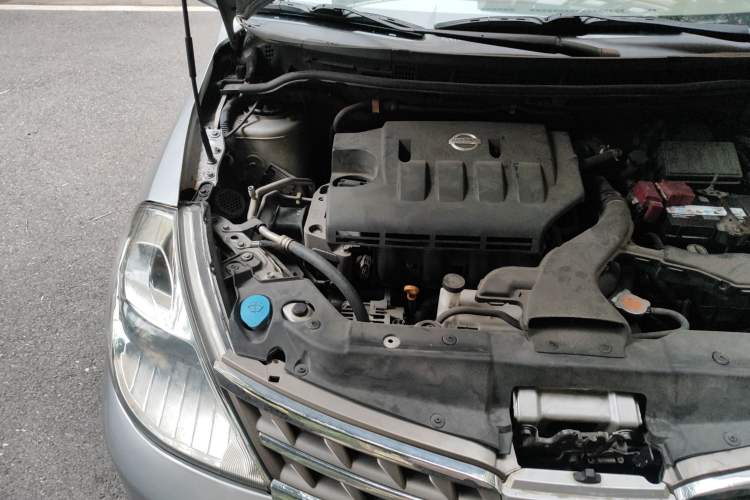Used Nissan Tiida Sedan 2008 1.6L Automatic Smart Version Engine Bay Right