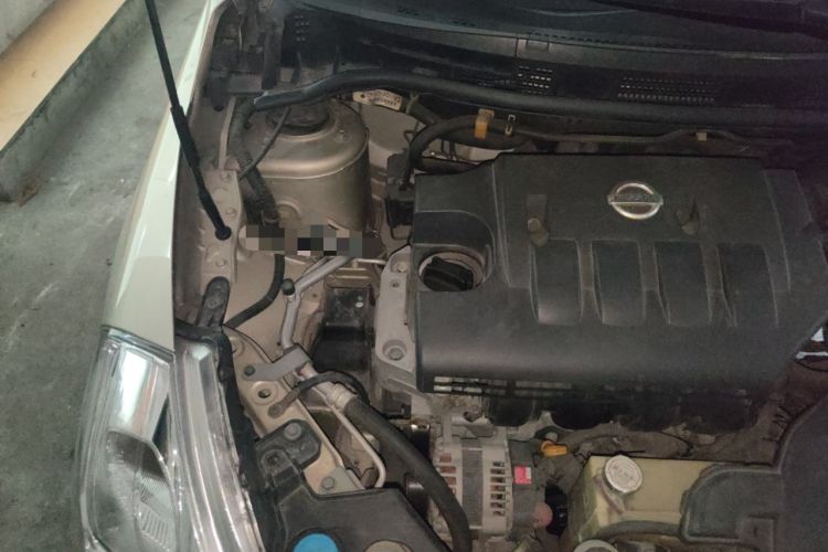 Used Nissan Tiida Sedan 2008 1.6L Automatic Fashion Edition Engine Bay Right