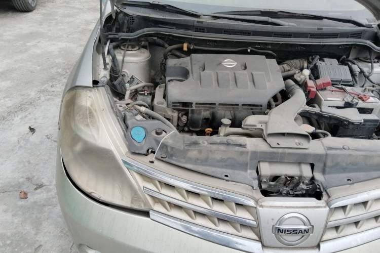 Used Nissan Tiida Sedan 2008 1.6L Automatic Fashion Edition Engine Bay Right