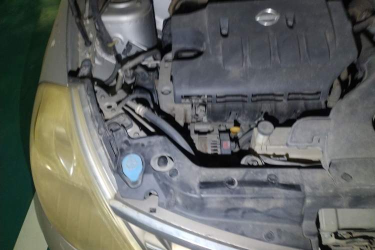 Used Nissan Tiida Sedan 2008 1.6L Automatic Smart Version Engine Bay Right