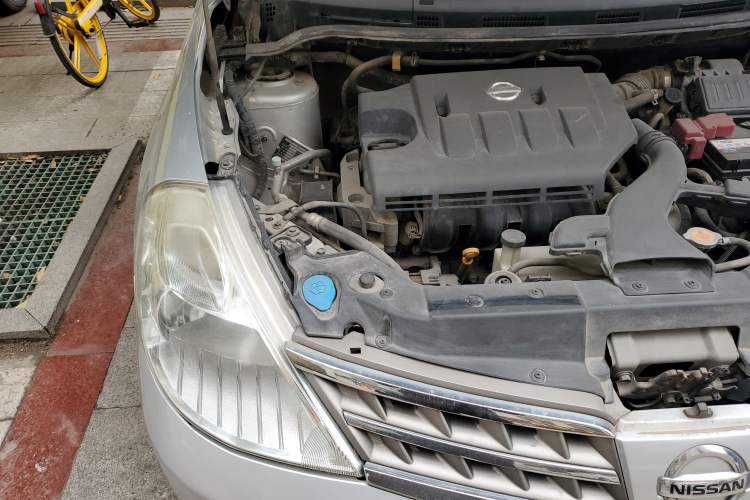 Used Nissan Tiida Sedan 2008 1.6L Automatic Smart Version Engine Bay Right