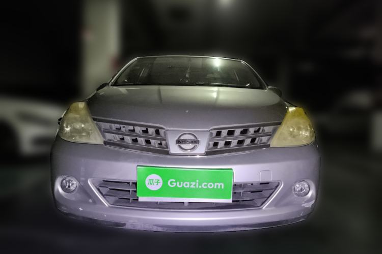Used Nissan Tiida Sedan 2008 1.6L Manual Fashion Edition Front