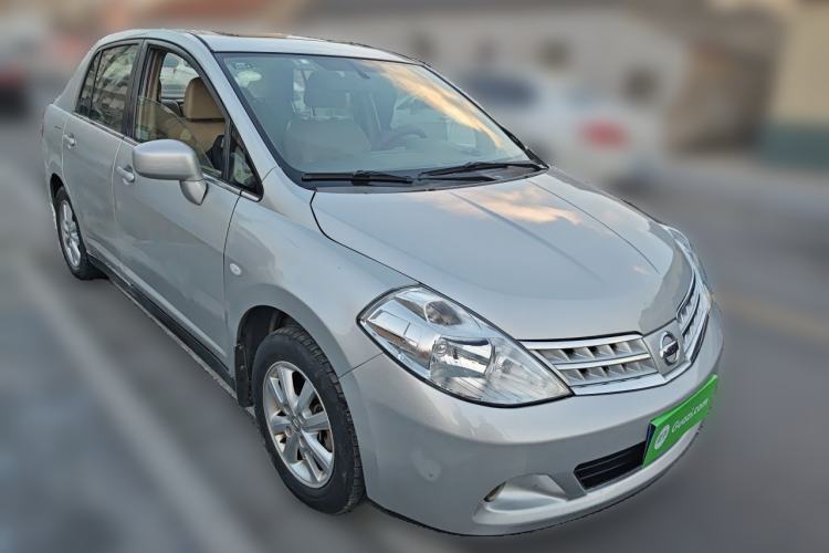 Used Nissan Tiida Sedan 2008 1.6L Manual Smart Version Front Right 45 Deg