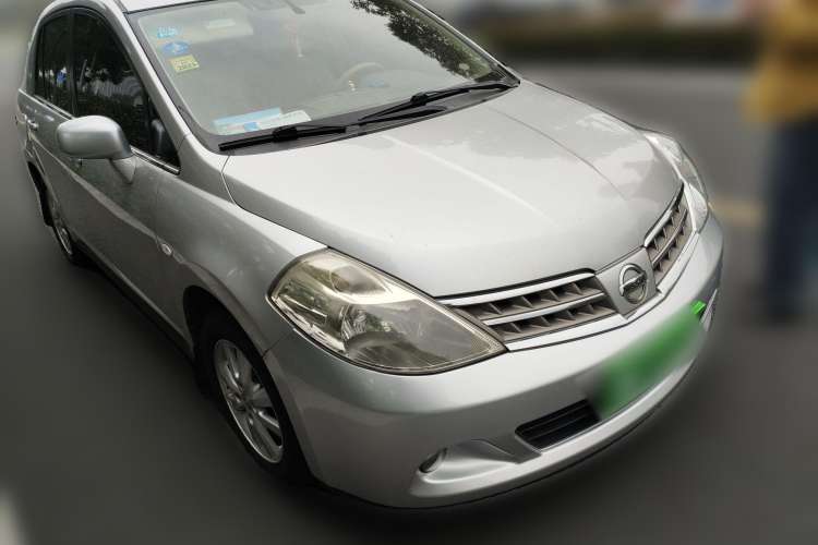 Used Nissan Tiida Sedan 2008 1.6L Automatic Fashion Edition Front Right 45 Deg