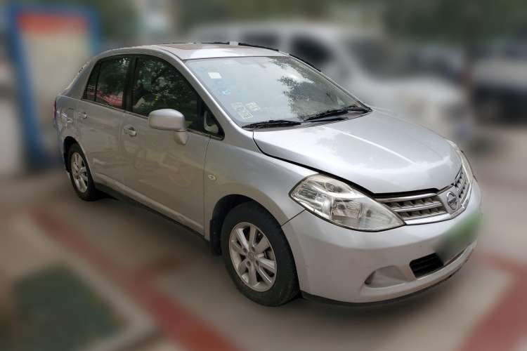 Used Nissan Tiida Sedan 2008 1.6L Automatic Smart Version Front Right 45 Deg