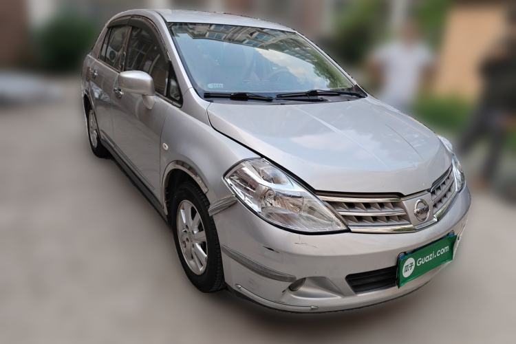 Used Nissan Tiida Sedan 2008 1.6L Manual Fashion Edition Front Right 45 Deg