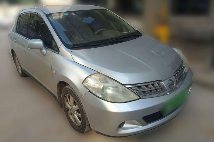 Used Nissan Tiida Sedan 2008 1.6L Manual Fashion Edition Front Right 45 Deg