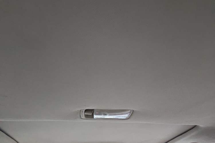 Used Nissan Tiida Sedan 2008 1.6L Manual Smart Version Headliner