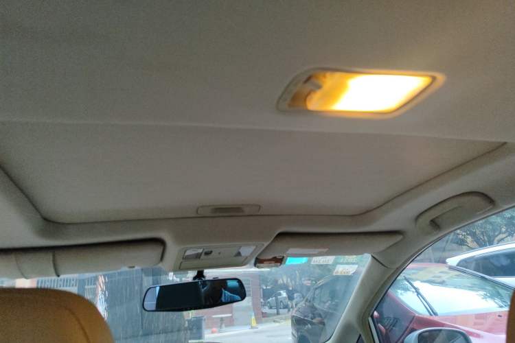 Used Nissan Tiida Sedan 2008 1.6L Automatic Smart Version Headliner