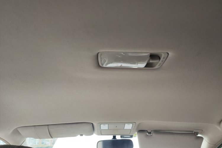 Used Nissan Tiida Sedan 2008 1.6L Automatic Fashion Edition Headliner
