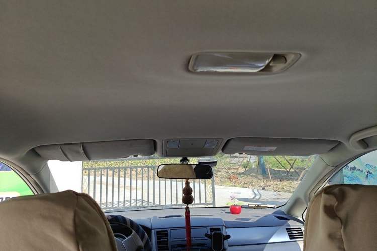 Used Nissan Tiida Sedan 2008 1.6L Manual Fashion Edition Headliner
