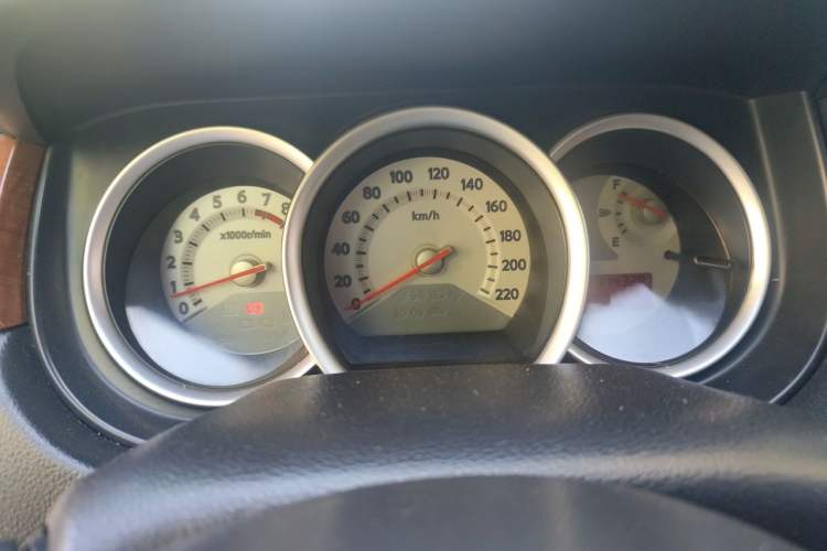 Used Nissan Tiida Sedan 2008 1.6L Manual Smart Version Instrument Cluster