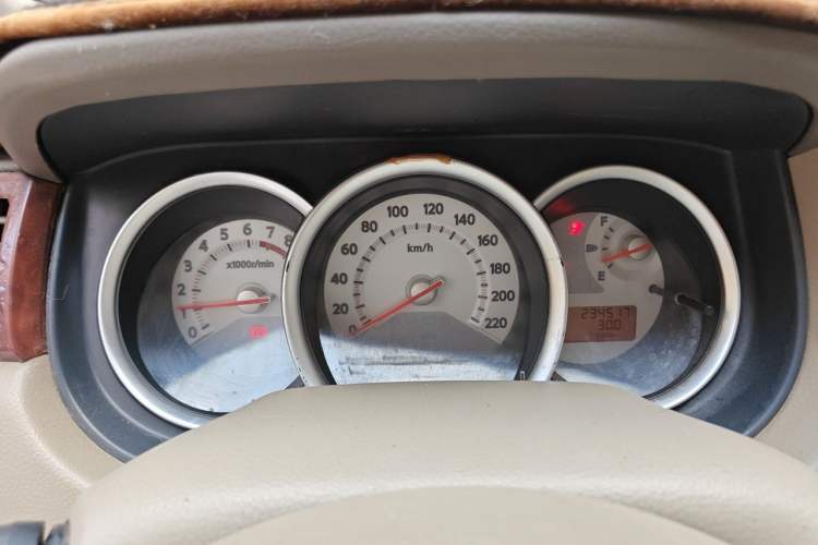 Used Nissan Tiida Sedan 2008 1.6L Manual Fashion Edition Instrument Cluster