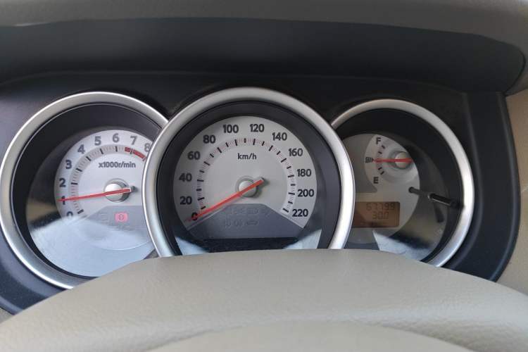 Used Nissan Tiida Sedan 2008 1.6L Manual Fashion Edition Instrument Cluster