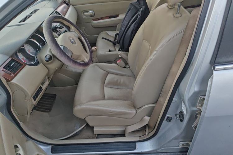 Used Nissan Tiida Sedan 2008 1.6L Manual Smart Version Left Front Seat