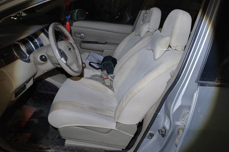 Used Nissan Tiida Sedan 2008 1.6L Manual Smart Version Left Front Seat
