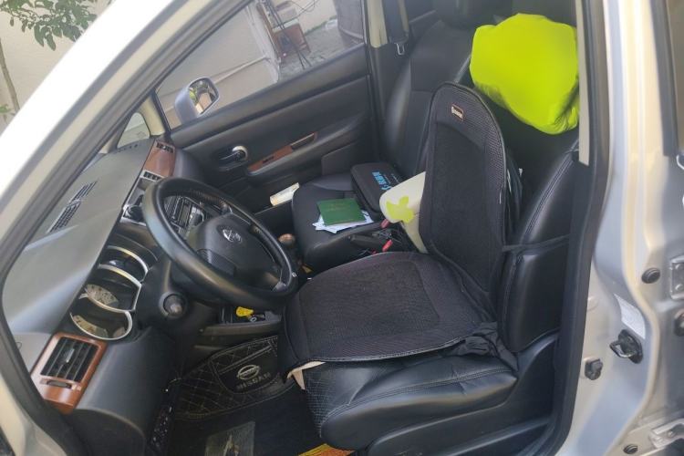 Used Nissan Tiida Sedan 2008 1.6L Manual Smart Version Left Front Seat