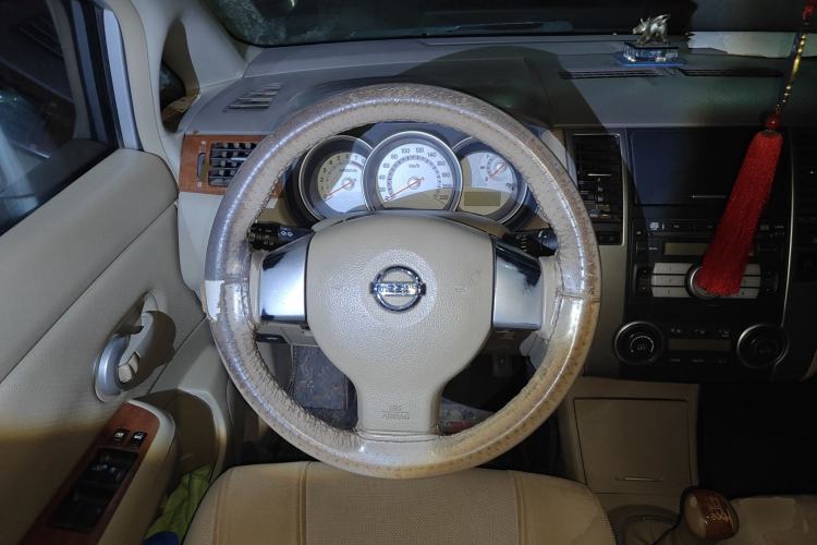 Used Nissan Tiida Sedan 2008 1.6L Manual Smart Version Steering Wheel