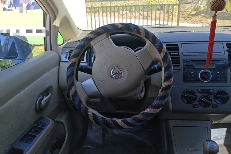 Used Nissan Tiida Sedan 2008 1.6L Manual Fashion Edition Steering Wheel