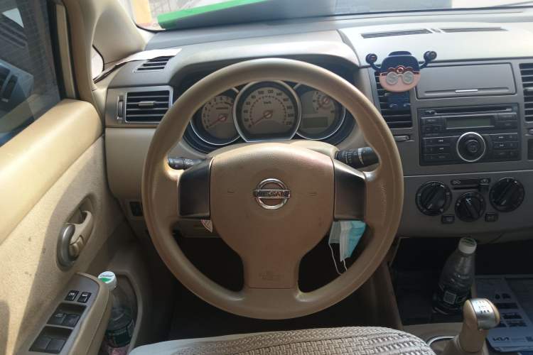 Used Nissan Tiida Sedan 2008 1.6L Manual Fashion Edition Steering Wheel