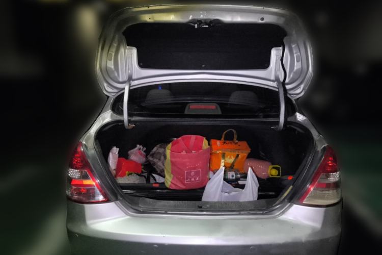 Used Nissan Tiida Sedan 2008 1.6L Manual Fashion Edition Trunk
