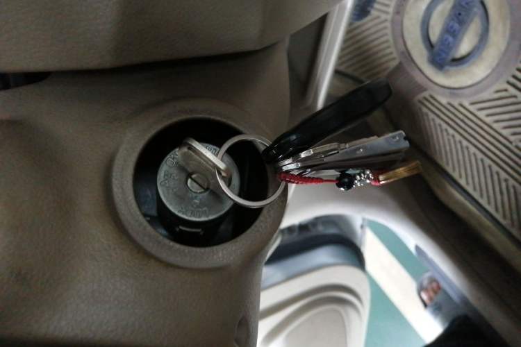 Used Nissan Tiida Sedan 2008 1.6L Automatic Fashion Edition Vehicle Key