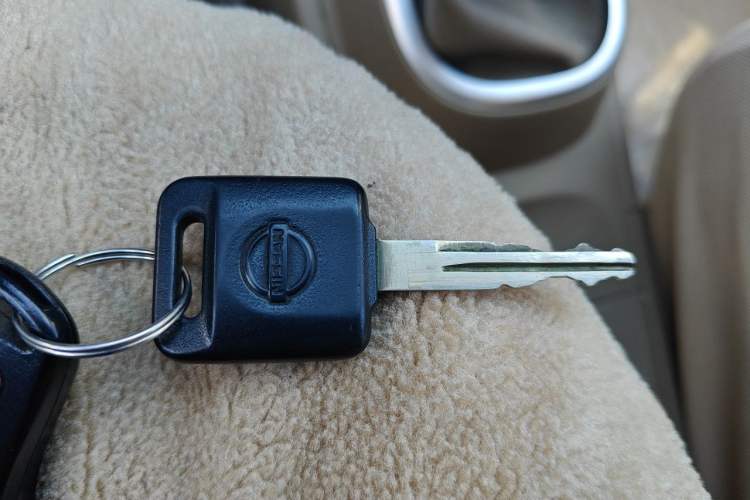 Used Nissan Tiida Sedan 2008 1.6L Manual Fashion Edition Vehicle Key