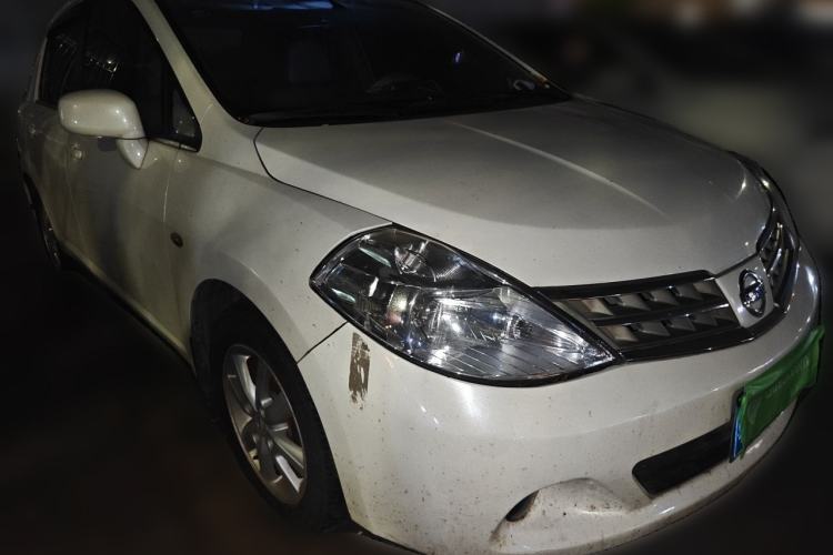 Used Nissan Tiida Sedan 2008 1.6L Automatic Smart Version Front Right 45 Deg
