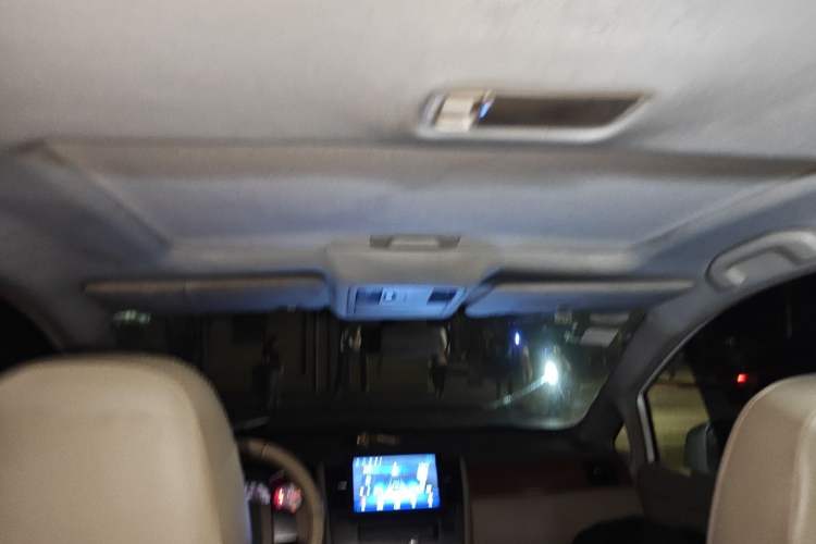 Used Nissan Tiida Sedan 2008 1.6L Automatic Smart Version Headliner